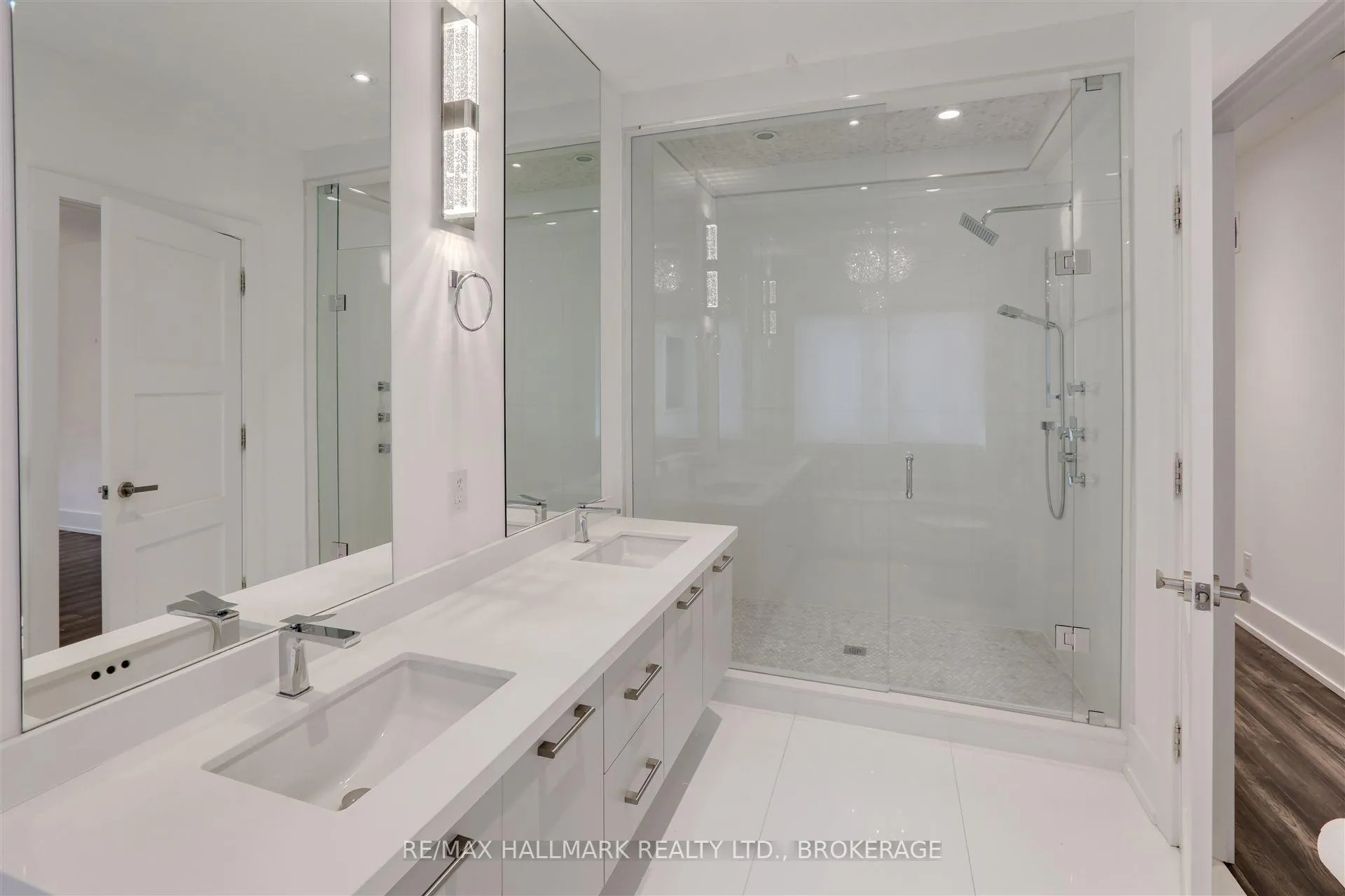 Photo 17 of 56 Joanith Drive, Toronto, O'Connor-Parkview — HOMEH