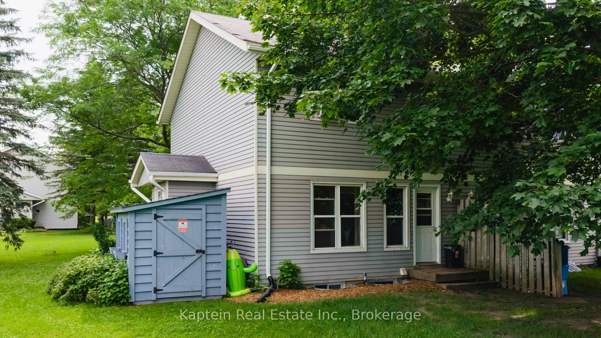Photo 4 of 28 St Charles Place, Huron East, Vanastra — HOMEH