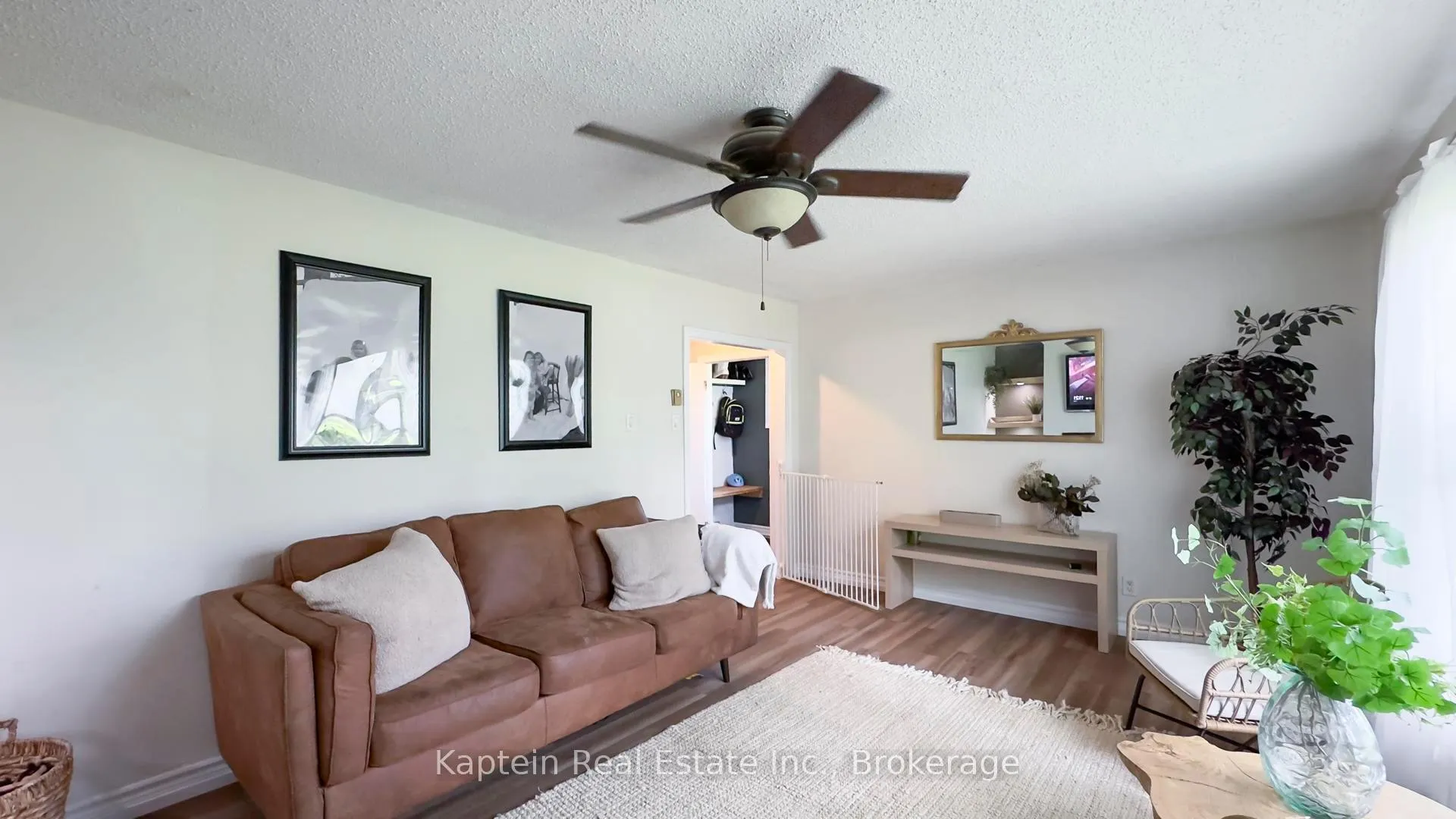 Photo 15 of 28 St Charles Place, Huron East, Vanastra — HOMEH