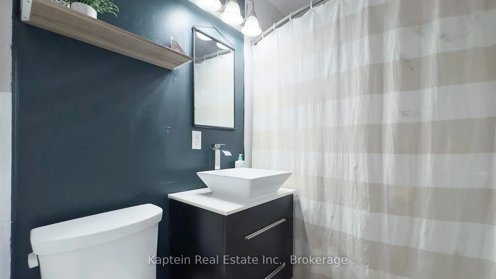 Photo 29 of 28 St Charles Place, Huron East, Vanastra — HOMEH