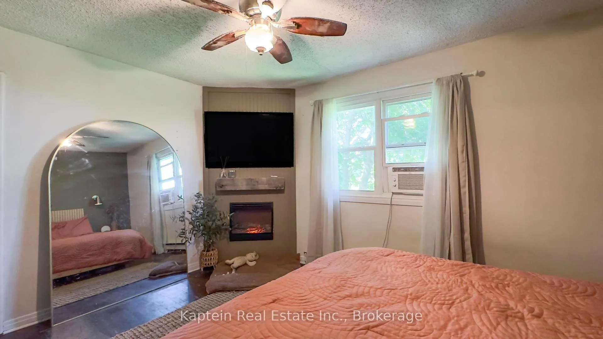 Photo 33 of 28 St Charles Place, Huron East, Vanastra — HOMEH
