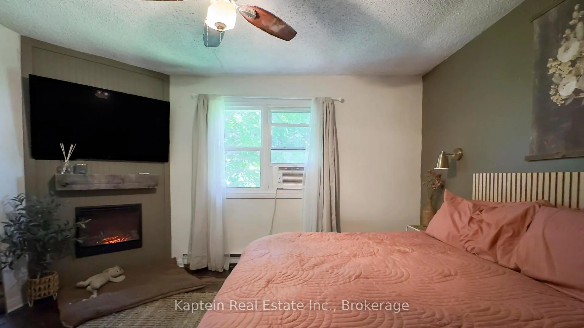 Photo 34 of 28 St Charles Place, Huron East, Vanastra — HOMEH