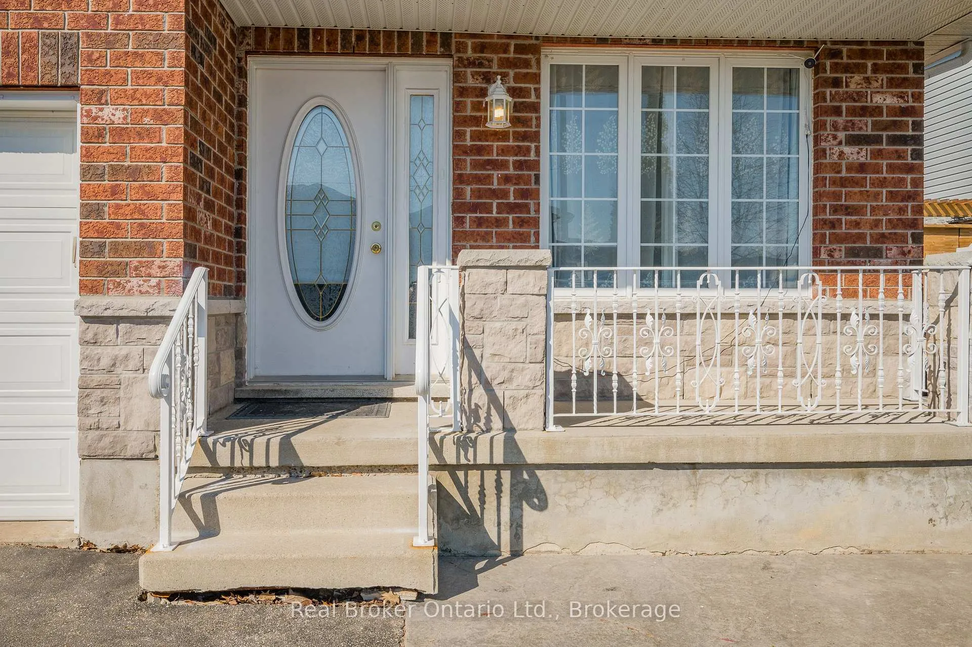 Photo 5 of 23 Mosser Drive, Cambridge — HOMEH