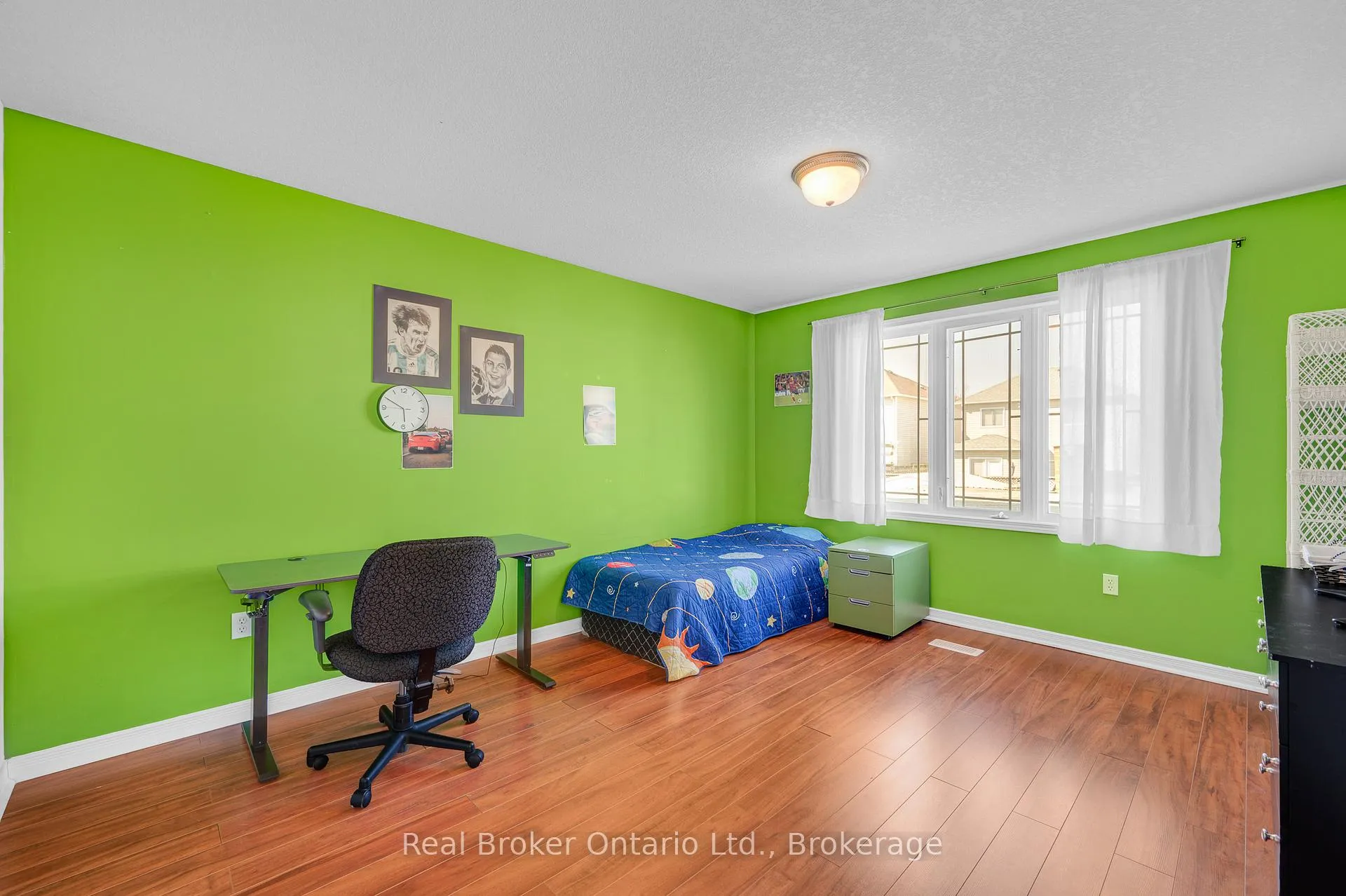 Photo 15 of 23 Mosser Drive, Cambridge — HOMEH