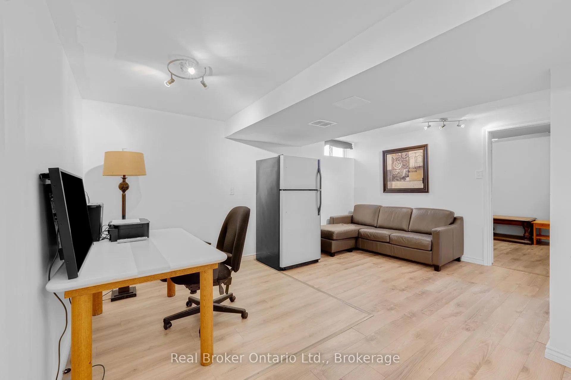 Photo 29 of 23 Mosser Drive, Cambridge — HOMEH