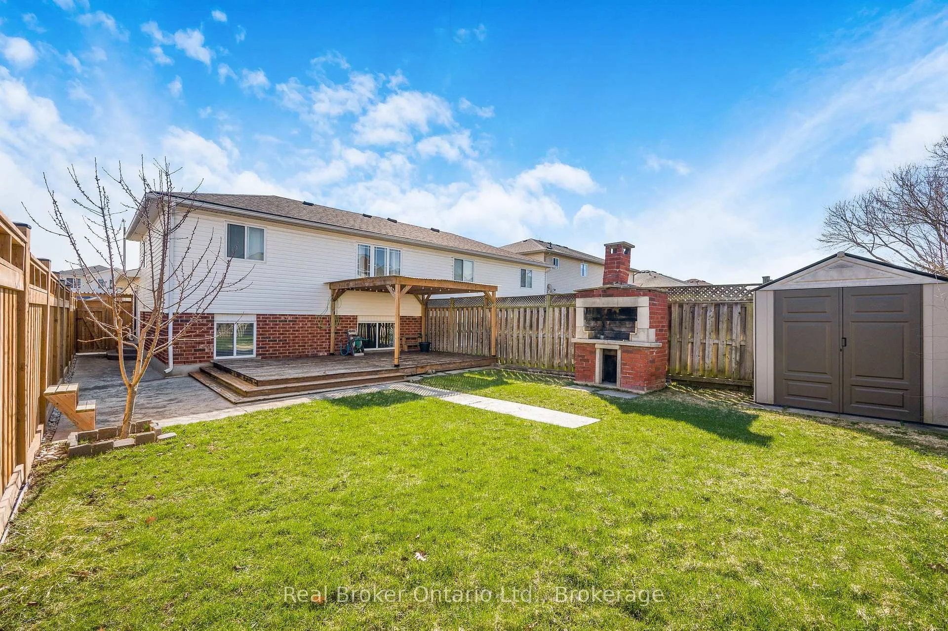 Photo 33 of 23 Mosser Drive, Cambridge — HOMEH