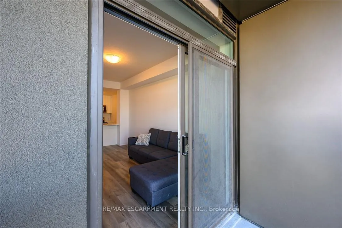 Photo 15 of Unit 416, 470 Dundas Street E, Hamilton, Waterdown — HOMEH