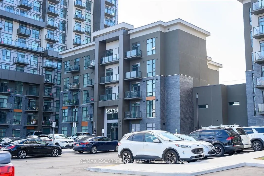Photo 17 of Unit 416, 470 Dundas Street E, Hamilton, Waterdown — HOMEH
