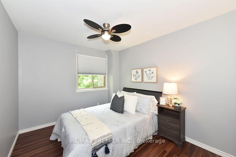 Photo 17 of Unit 18, 2 North Street, Barrie, Wellington — HOMEH