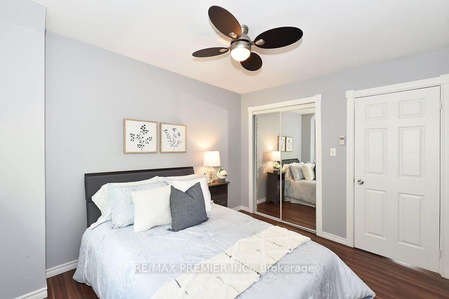 Photo 18 of Unit 18, 2 North Street, Barrie, Wellington — HOMEH