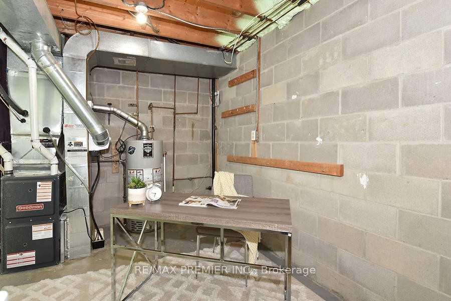 Photo 22 of Unit 18, 2 North Street, Barrie, Wellington — HOMEH
