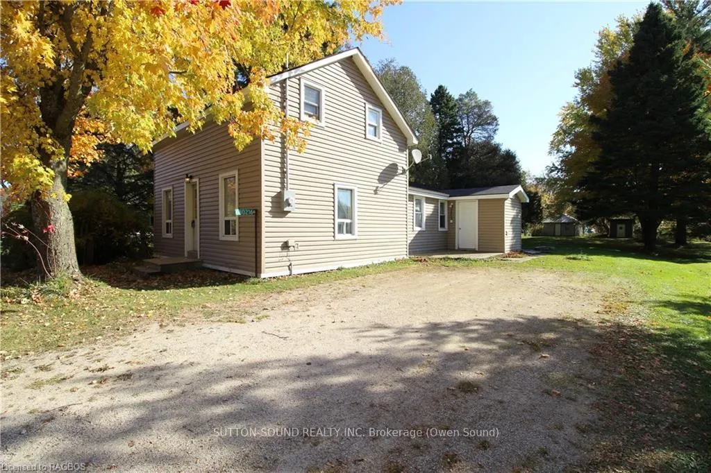 Front of 680216 Sideroad 30