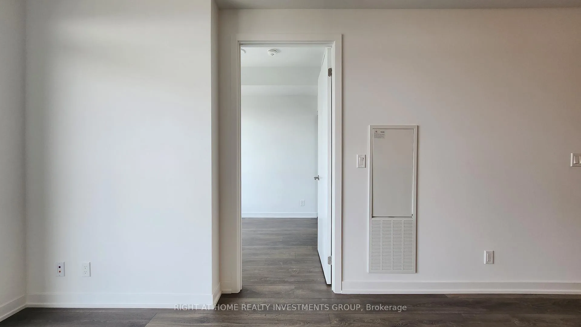 Photo 8 of Unit 2401, 7950 Bathurst Street, Vaughan, Beverley Glen — HOMEH