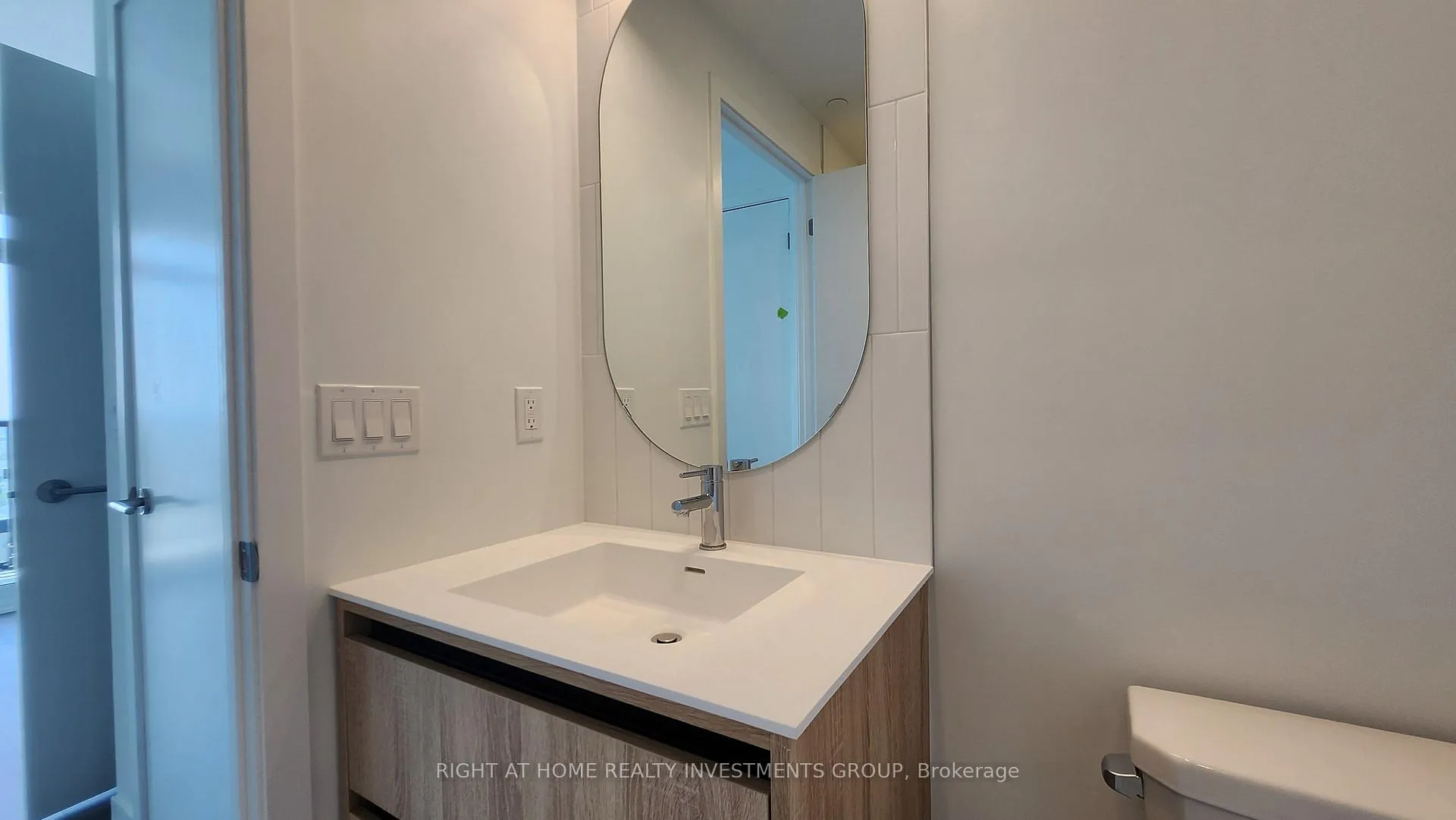 Photo 17 of Unit 2401, 7950 Bathurst Street, Vaughan, Beverley Glen — HOMEH