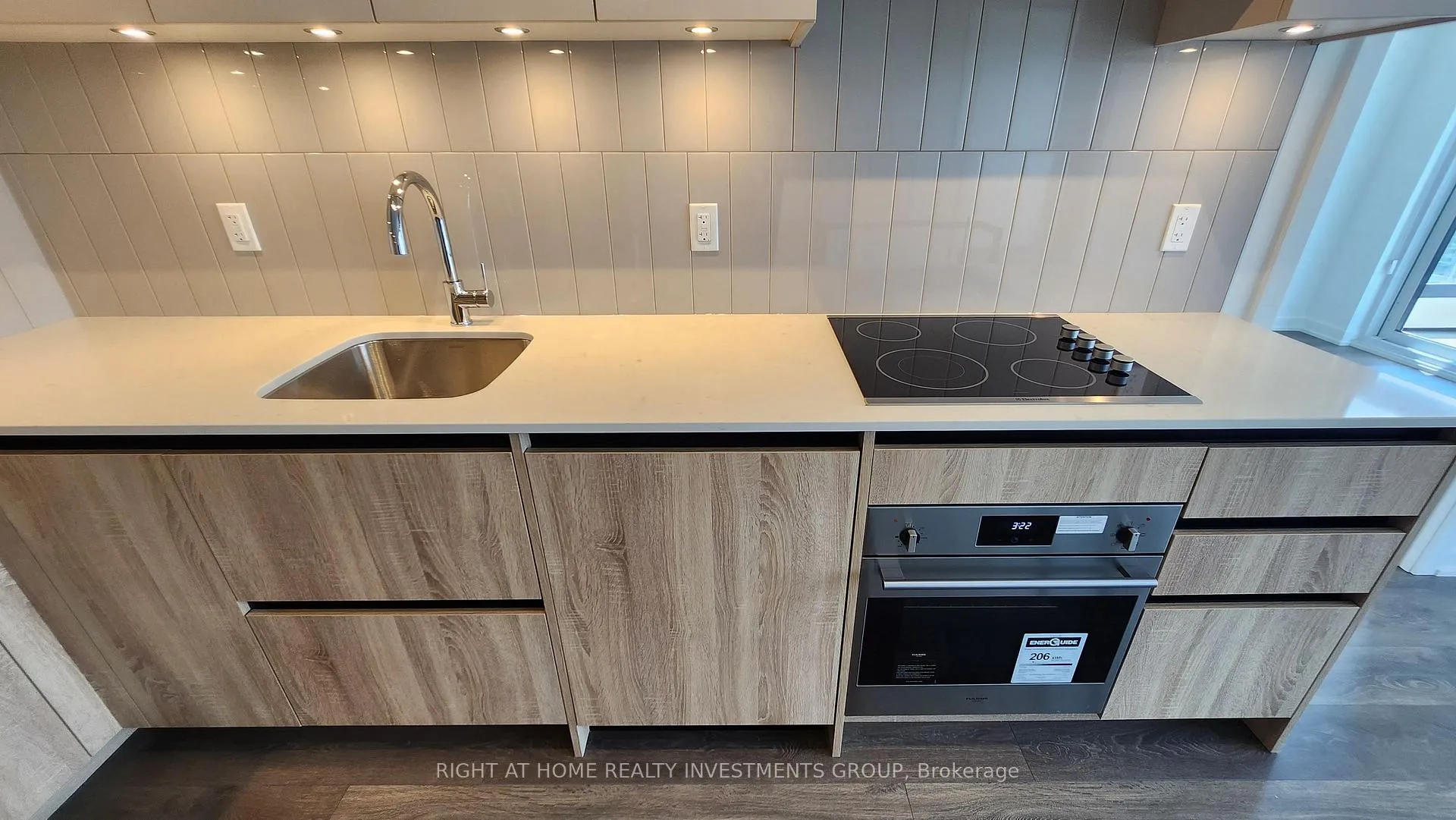 Photo 22 of Unit 2401, 7950 Bathurst Street, Vaughan, Beverley Glen — HOMEH
