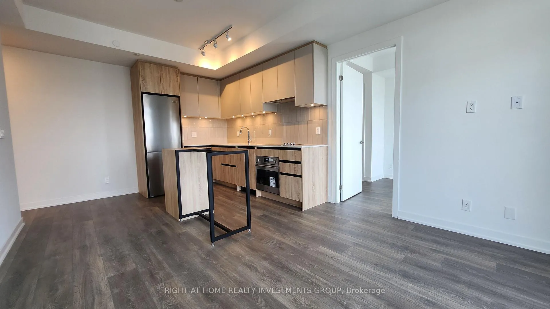 Photo 23 of Unit 2401, 7950 Bathurst Street, Vaughan, Beverley Glen — HOMEH