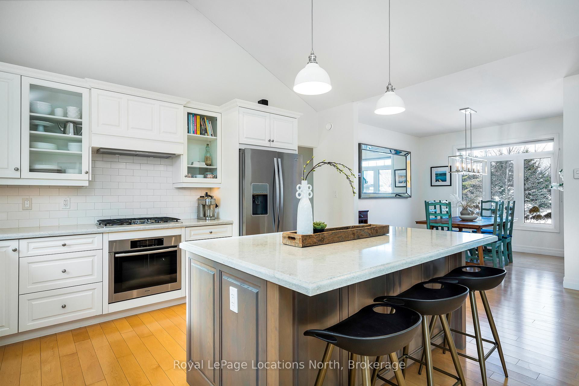 Photo 14 of 1 Thorncroft Court, Blue Mountains — HOMEH
