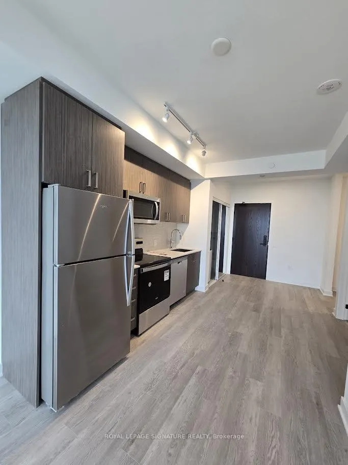 Photo 6 of Unit 1208, 2782 Barton Street E, Hamilton, Riverdale — HOMEH