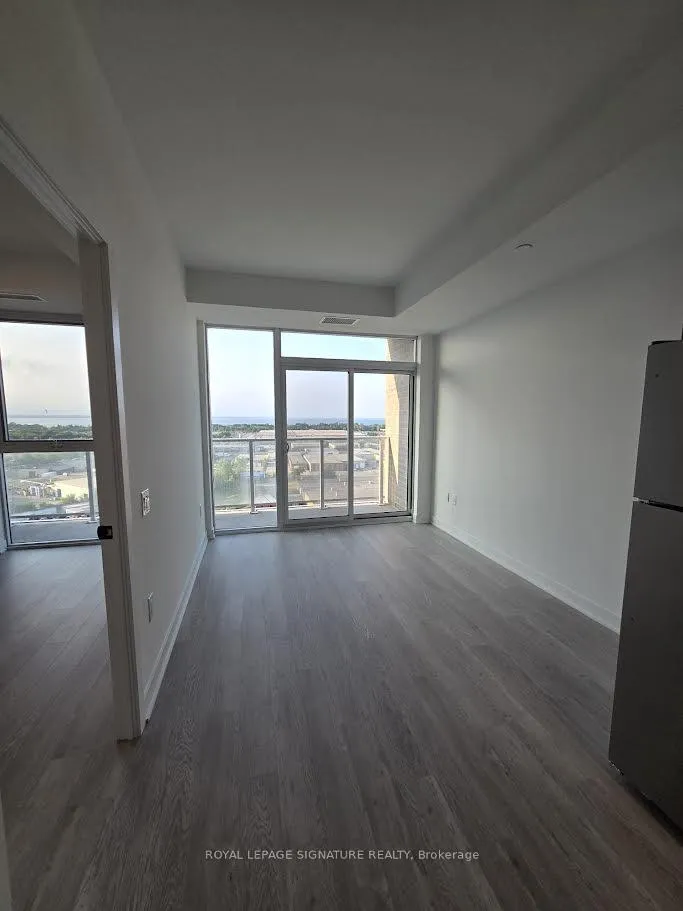 Photo 7 of Unit 1208, 2782 Barton Street E, Hamilton, Riverdale — HOMEH