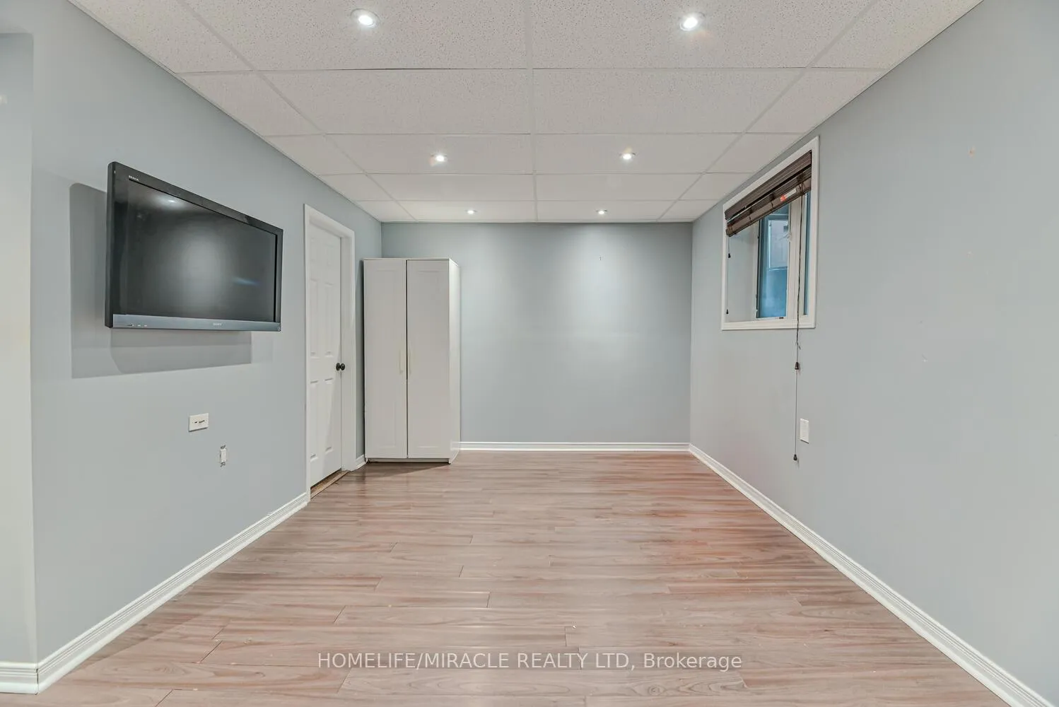 Photo 7 of Unit E-31, 110 Activa Avenue, Kitchener, Larentian West — HOMEH