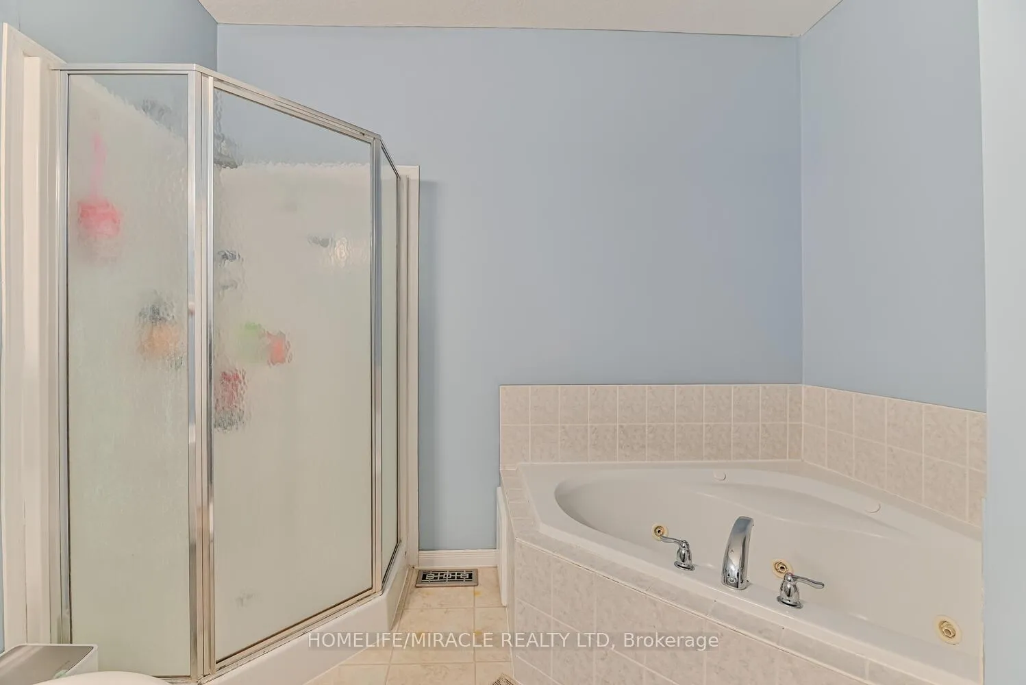 Photo 12 of Unit E-31, 110 Activa Avenue, Kitchener, Larentian West — HOMEH