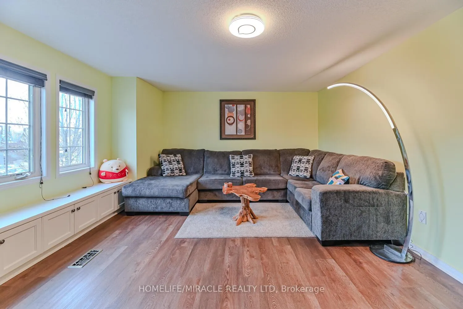 Photo 15 of Unit E-31, 110 Activa Avenue, Kitchener, Larentian West — HOMEH