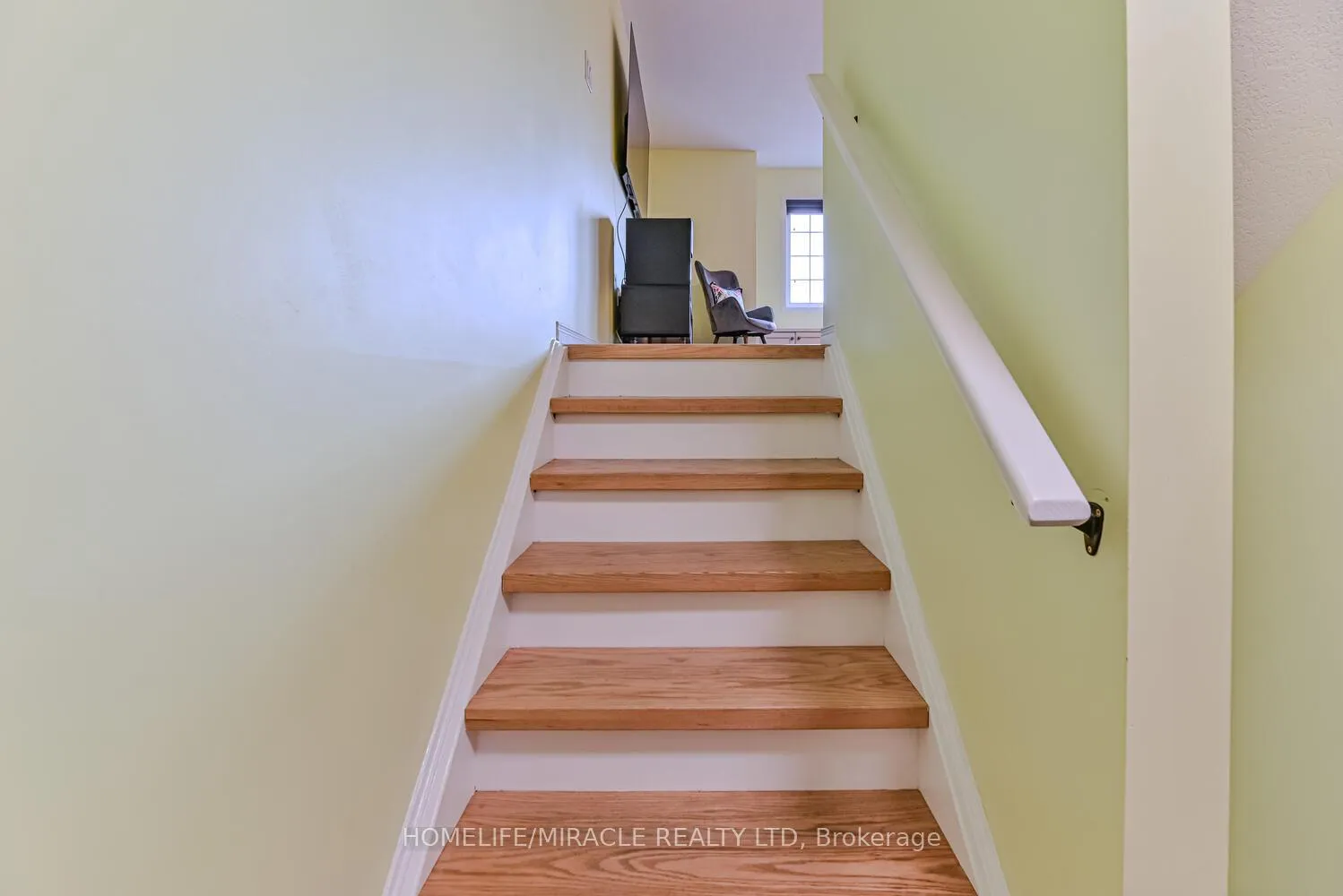 Photo 18 of Unit E-31, 110 Activa Avenue, Kitchener, Larentian West — HOMEH