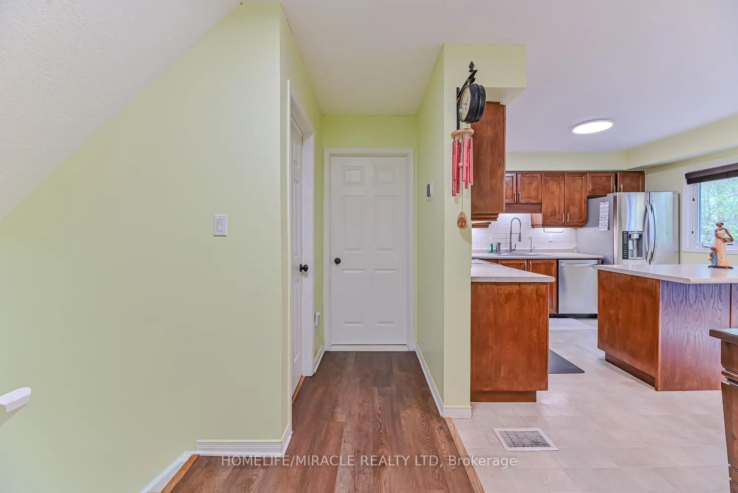 Photo 21 of Unit E-31, 110 Activa Avenue, Kitchener, Larentian West — HOMEH