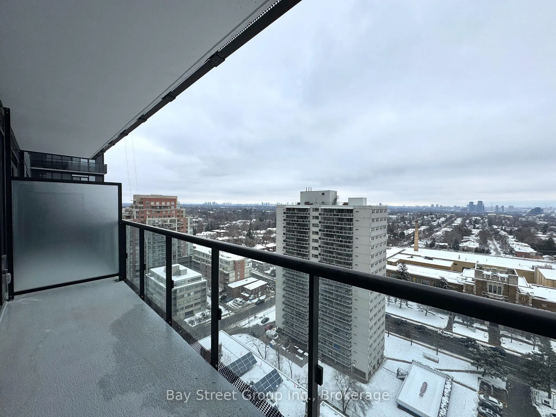 Photo 16 of Unit 1711, 127 Broadway Avenue, Toronto, Mount Pleasant West — HOMEH