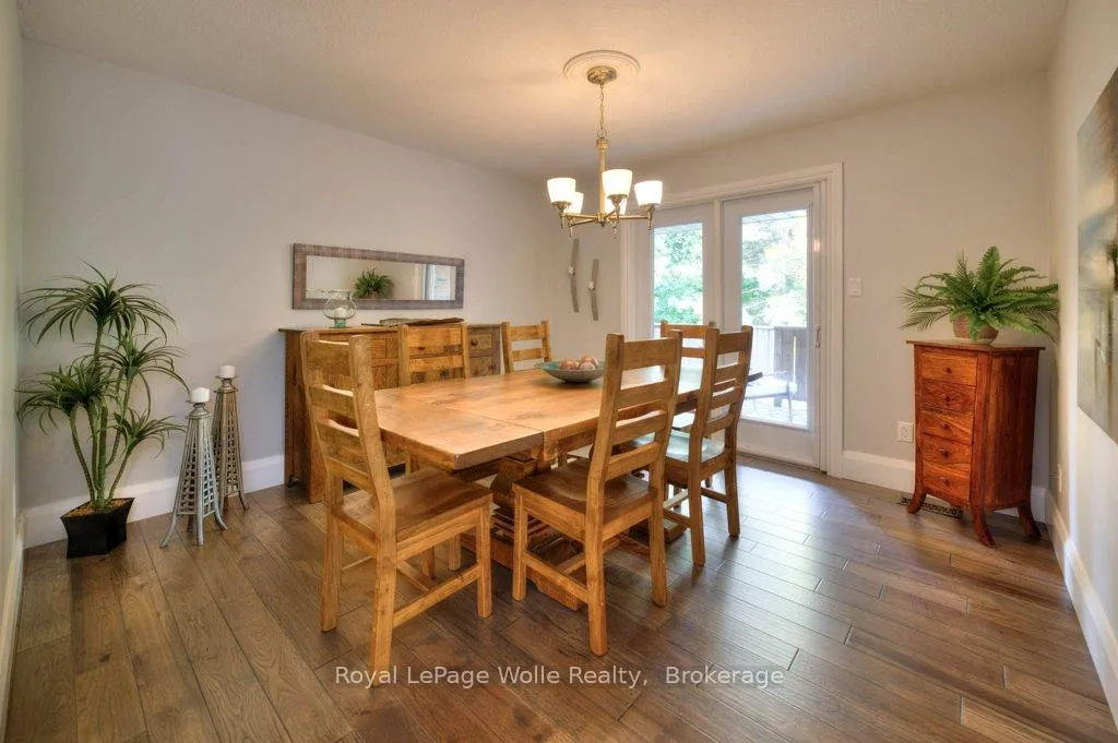 Photo 13 of Unit 3, 318 Roxton Drive, Waterloo — HOMEH