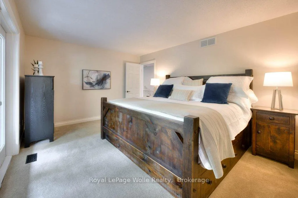 Photo 17 of Unit 3, 318 Roxton Drive, Waterloo — HOMEH