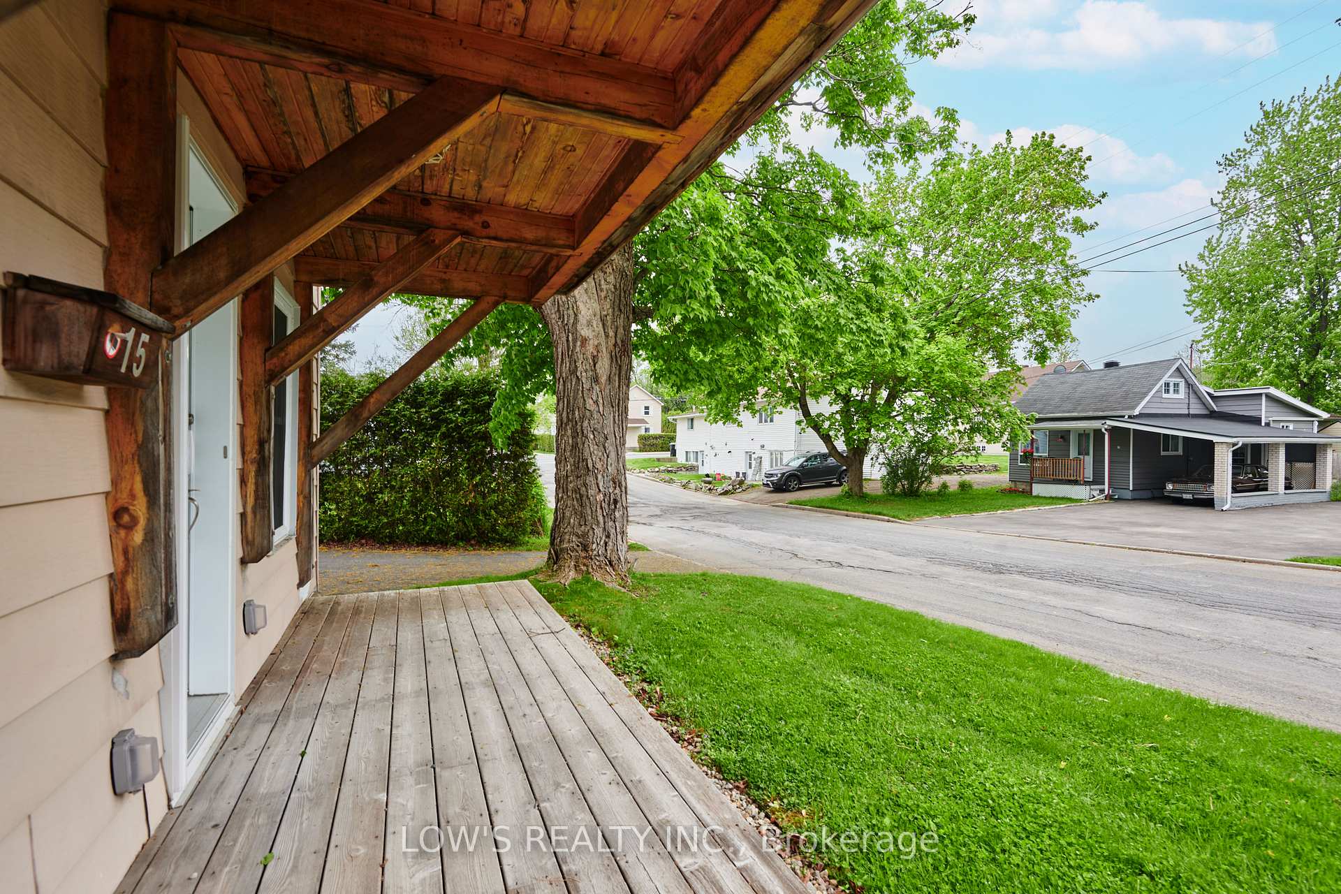 Photo 4 of 15 Peter Street, Champlain, L'Orignal — HOMEH