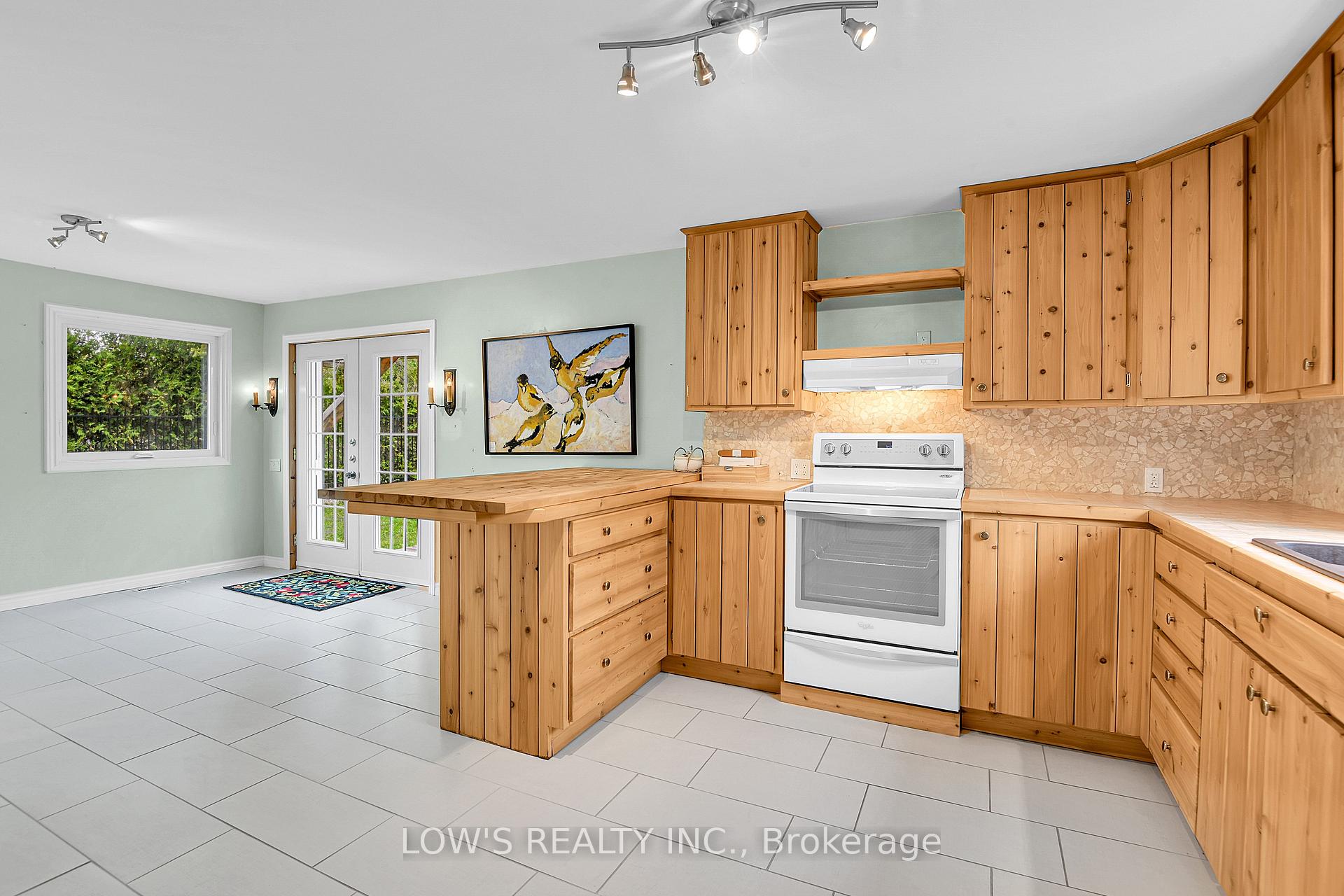 Photo 13 of 15 Peter Street, Champlain, L'Orignal — HOMEH
