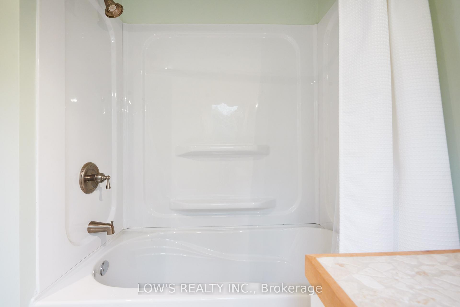 Photo 21 of 15 Peter Street, Champlain, L'Orignal — HOMEH