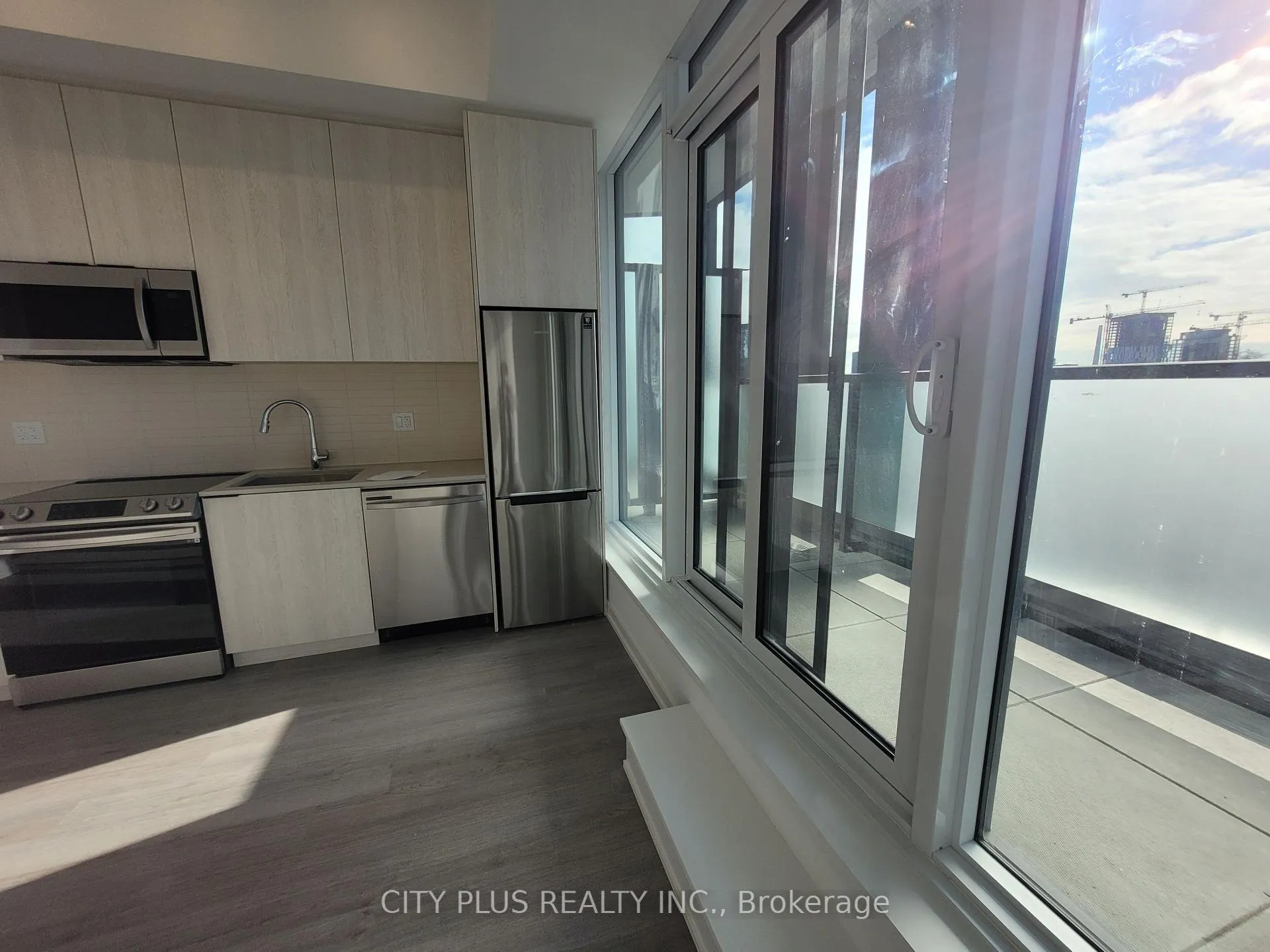 Photo 3 of Unit 405, 50 Power Street, Toronto, Moss Park — HOMEH
