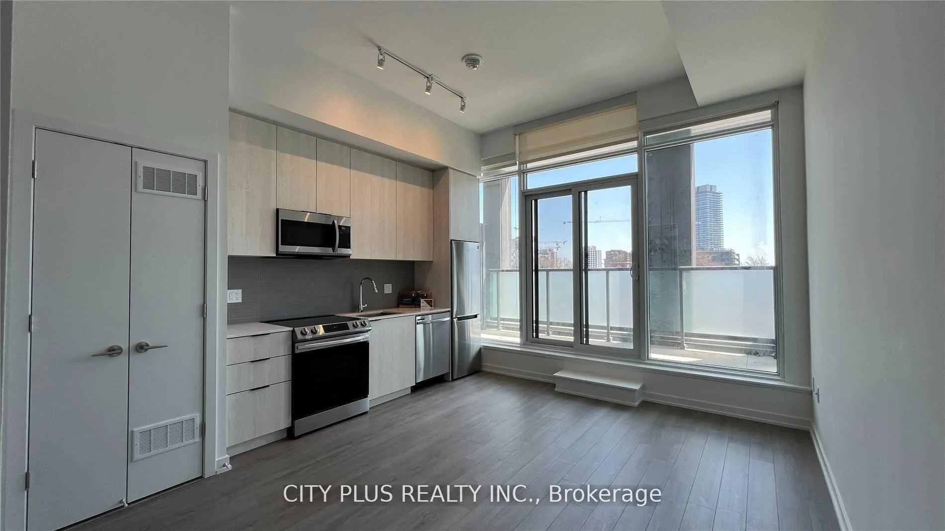 Photo 8 of Unit 405, 50 Power Street, Toronto, Moss Park — HOMEH