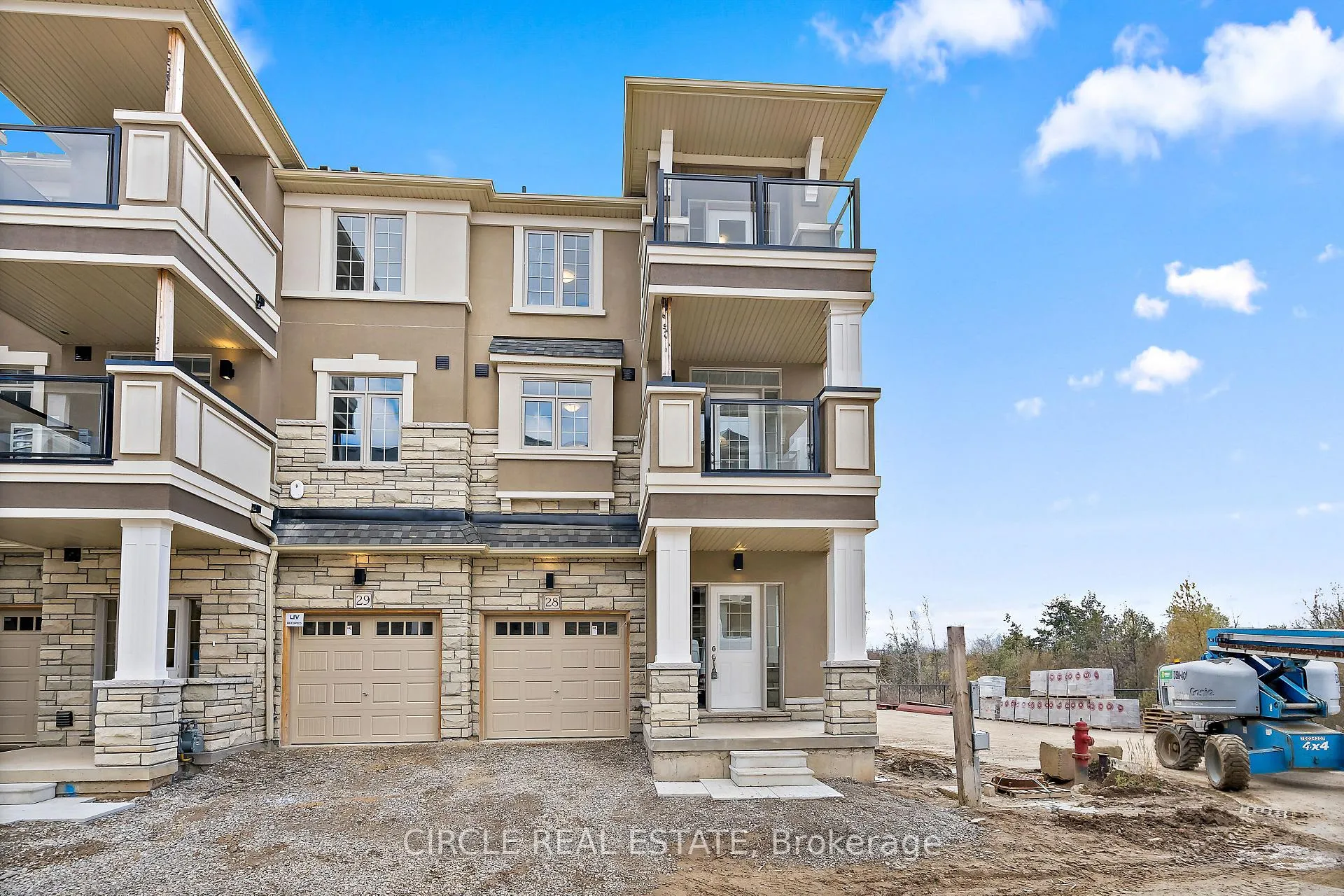 Photo 1 of Unit 28, 305 Garner Road, Hamilton, Ancaster — HOMEH