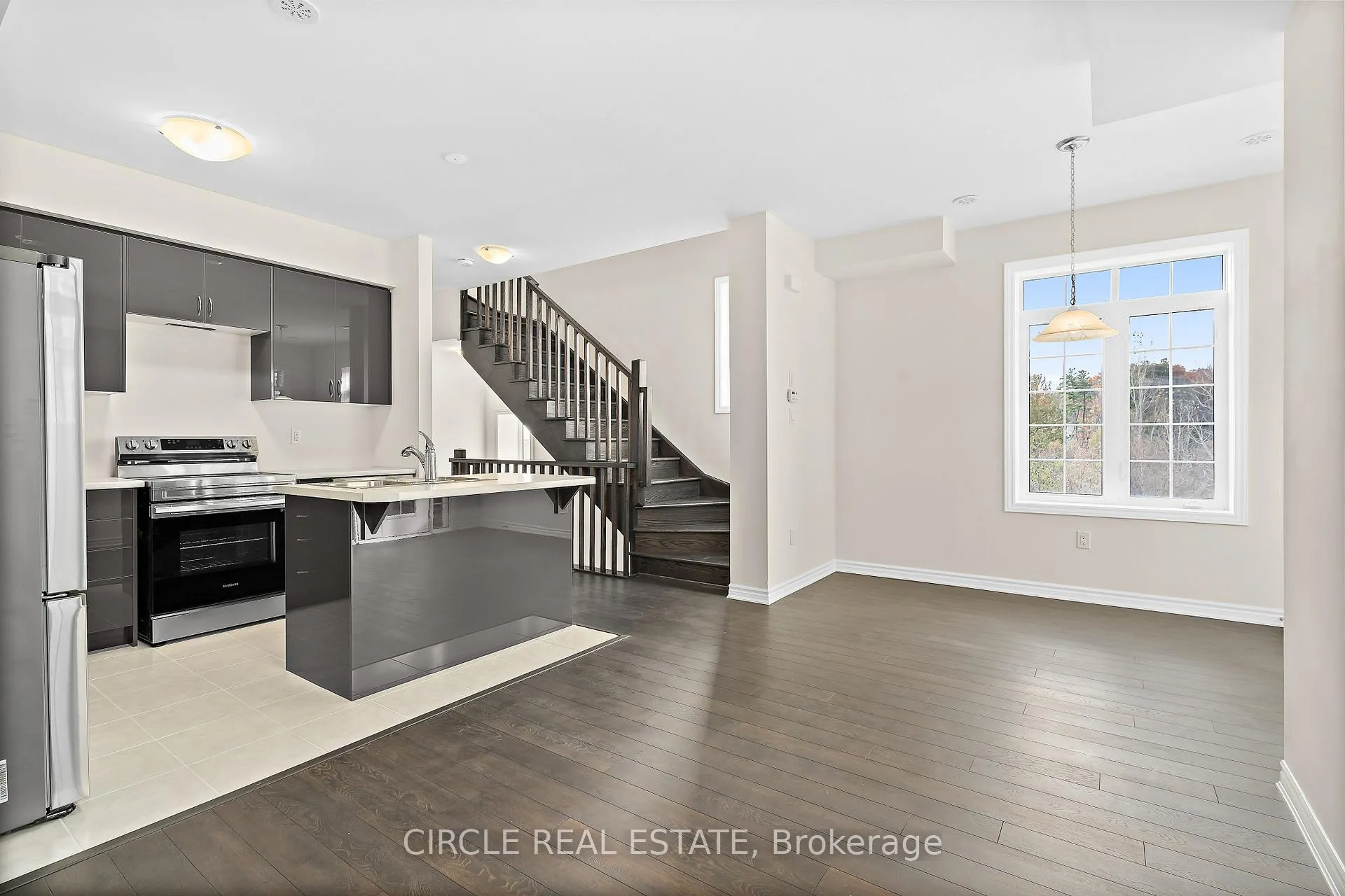 Photo 15 of Unit 28, 305 Garner Road, Hamilton, Ancaster — HOMEH