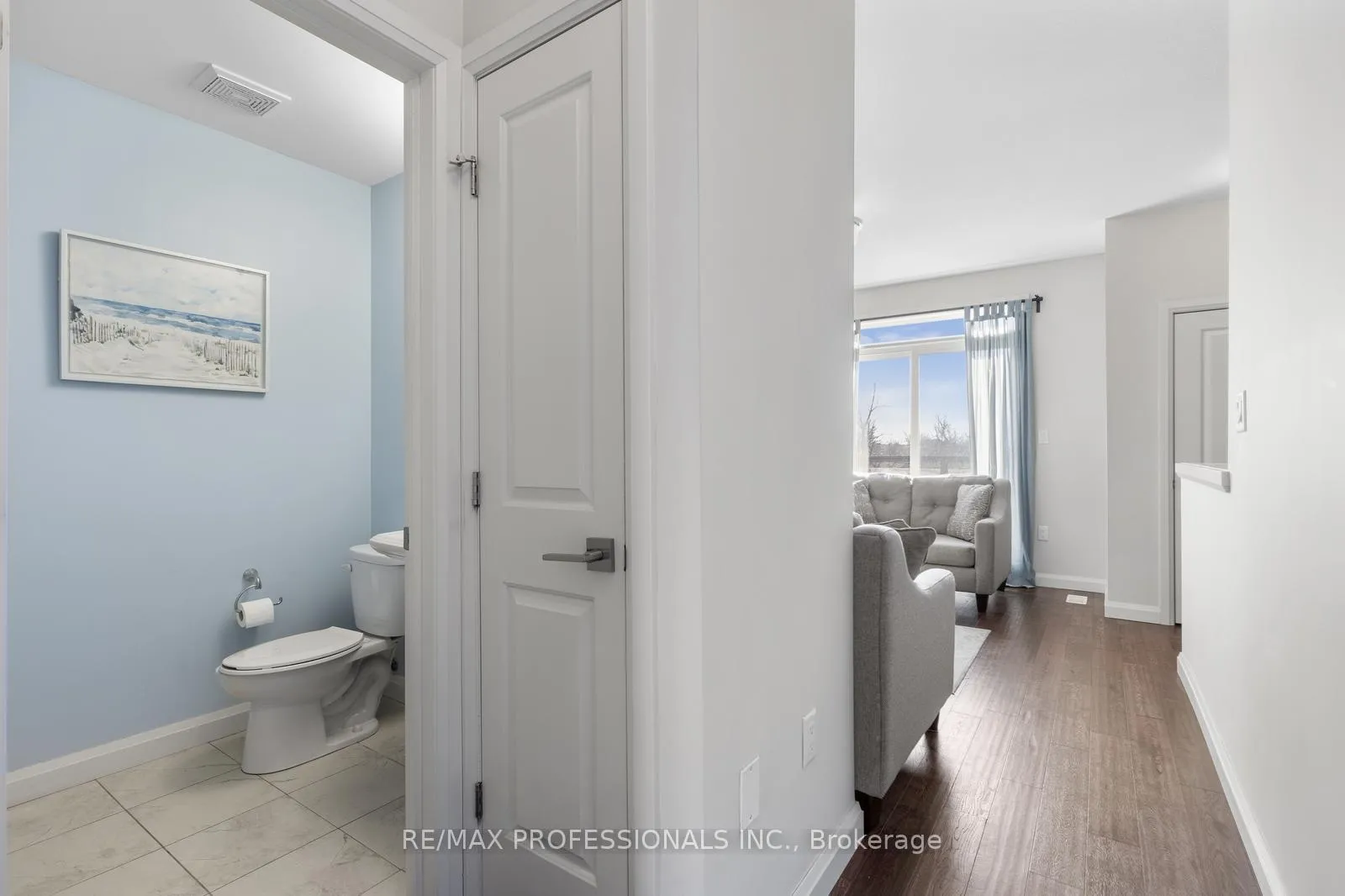 Photo 18 of Unit 8, 23 Echovalley Drive, Hamilton, Stoney Creek Mountain — HOMEH