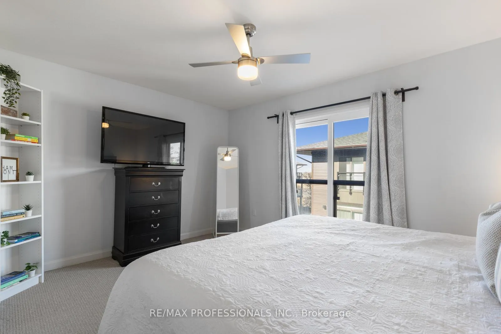 Photo 24 of Unit 8, 23 Echovalley Drive, Hamilton, Stoney Creek Mountain — HOMEH