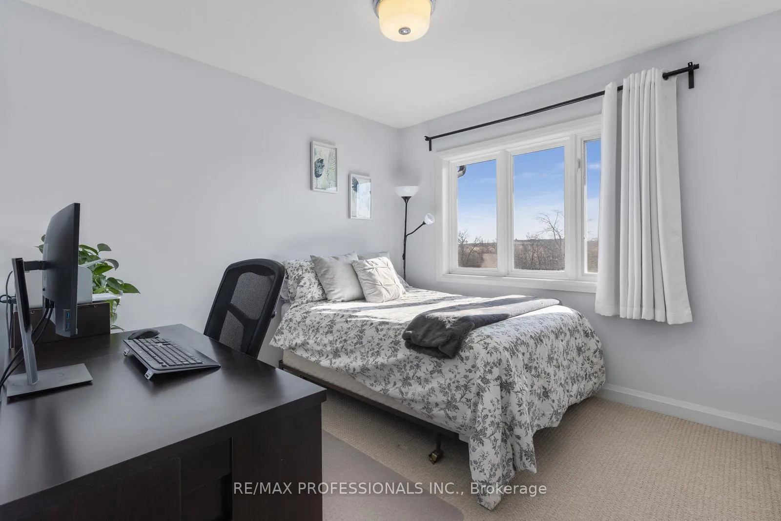 Photo 27 of Unit 8, 23 Echovalley Drive, Hamilton, Stoney Creek Mountain — HOMEH