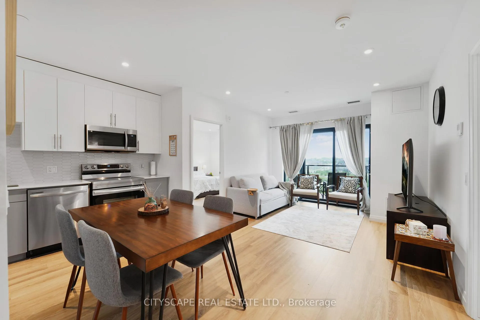 Photo 1 of Unit 802, 525 New Dundee Road, Kitchener — HOMEH