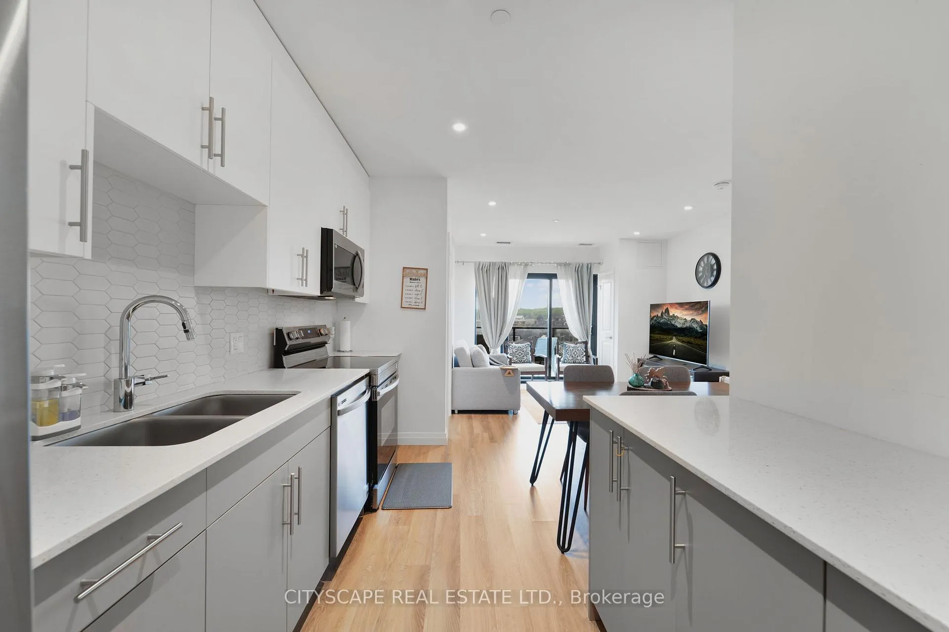 Photo 16 of Unit 802, 525 New Dundee Road, Kitchener — HOMEH