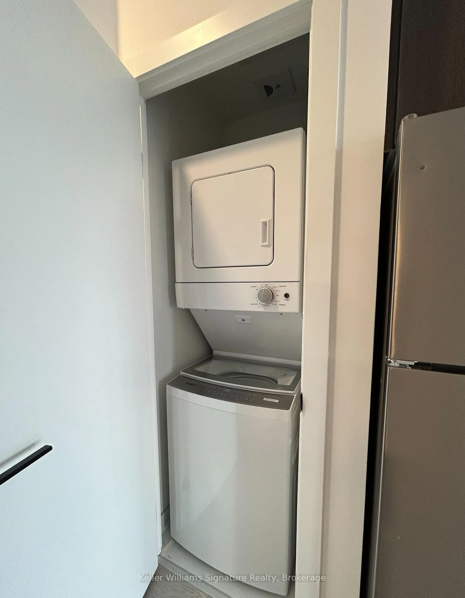 Photo 18 of Unit 1103, 2782 Barton Street E, Hamilton, Grayside — HOMEH