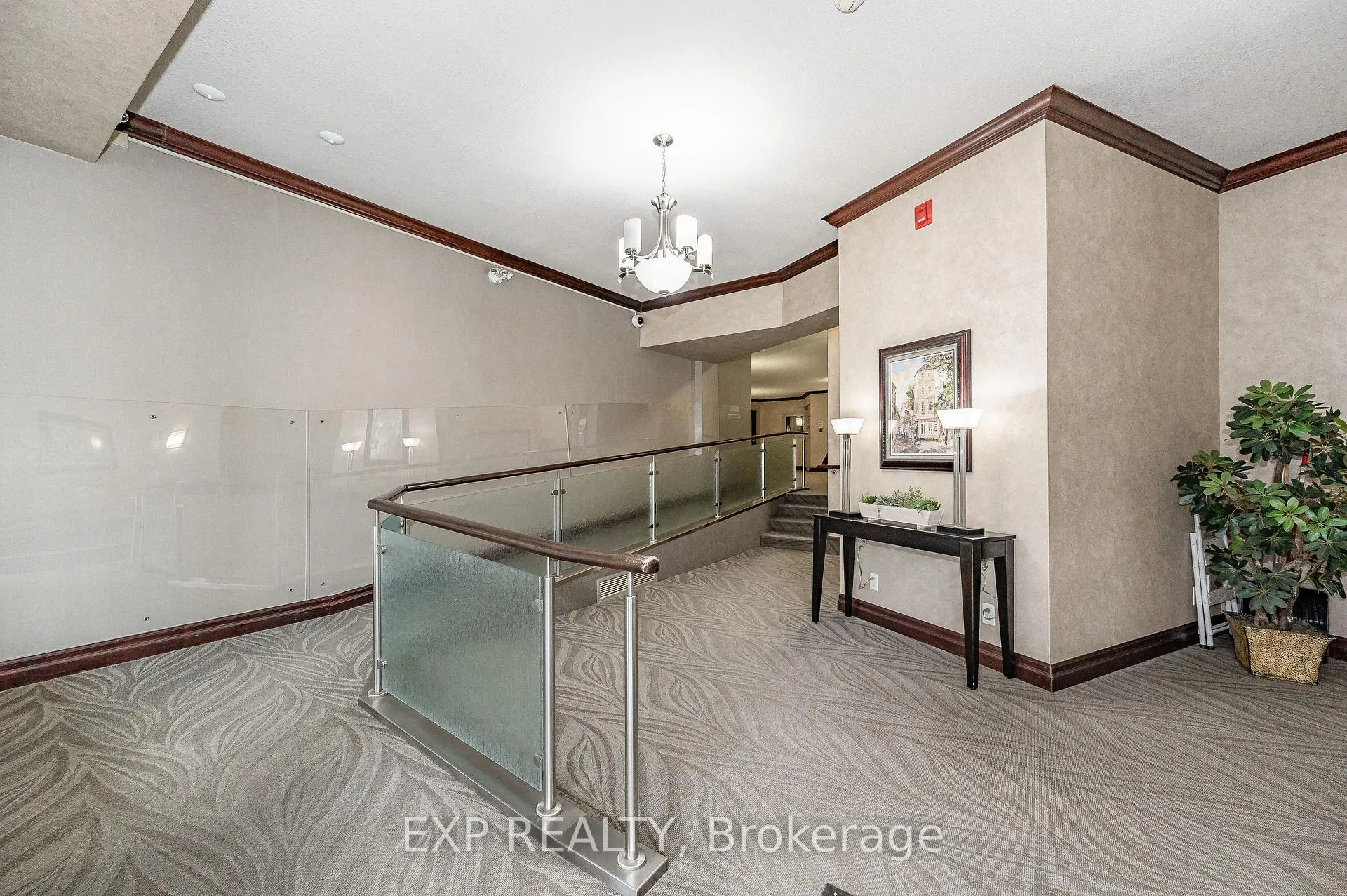Photo 6 of Unit 1106, 250 Glenridge Drive S, Waterloo, Lincoln Village — HOMEH