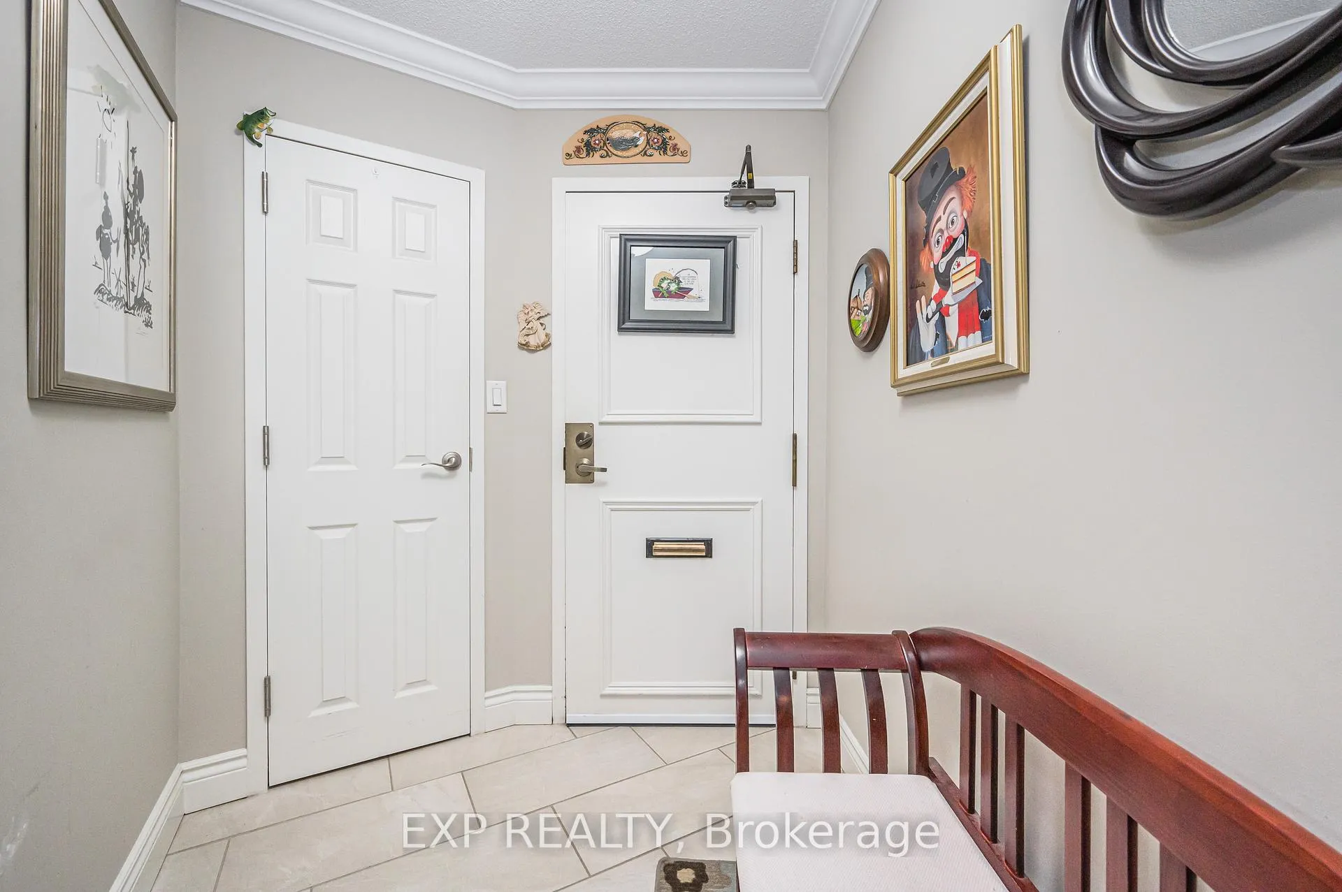 Photo 10 of Unit 1106, 250 Glenridge Drive S, Waterloo, Lincoln Village — HOMEH