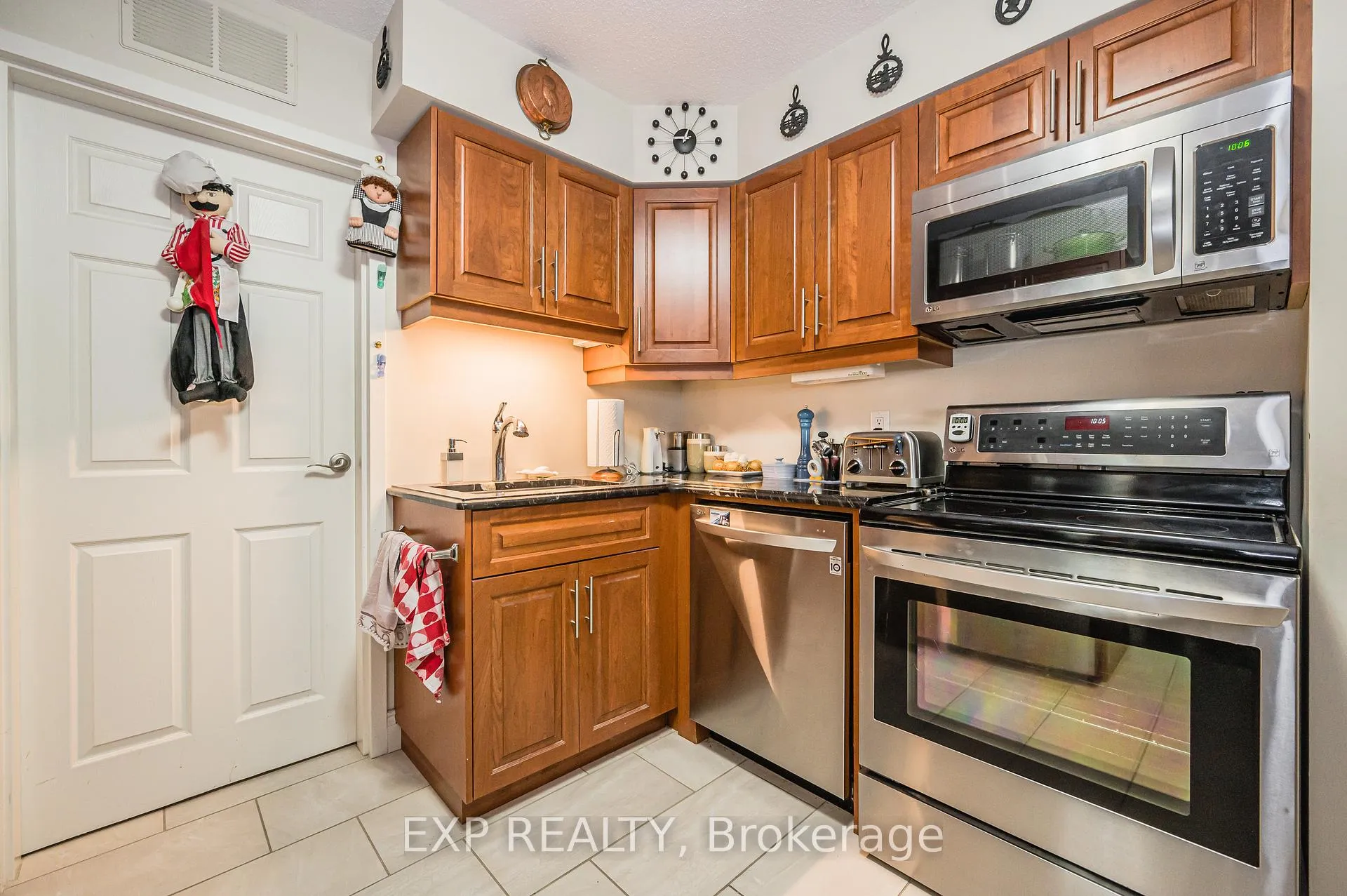 Photo 23 of Unit 1106, 250 Glenridge Drive S, Waterloo, Lincoln Village — HOMEH