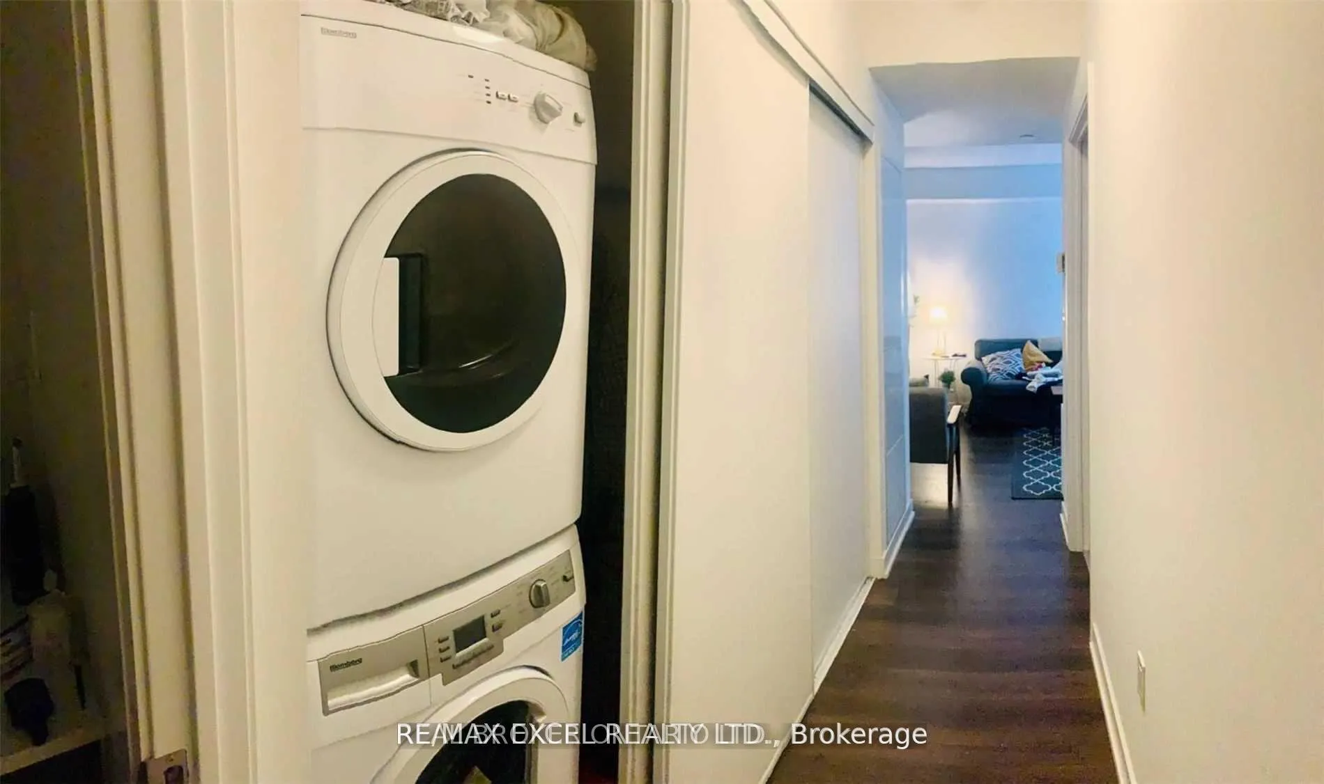 Photo 10 of Unit 531, 576 Front Street W, Toronto, Waterfront Communities — HOMEH