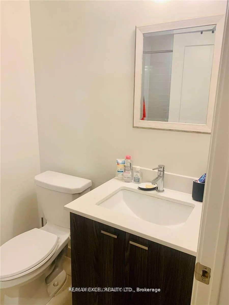 Photo 12 of Unit 531, 576 Front Street W, Toronto, Waterfront Communities — HOMEH