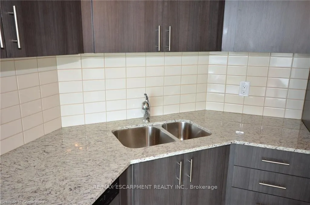 Photo 9 of Unit 203, 560 North Service Road, Grimsby, Grimsby Beach — HOMEH
